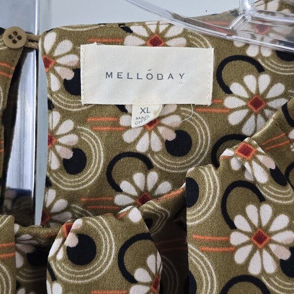 Melloday Pleated Round Neckline Button Back Closure Long Sleeve Multicolor XL - Picture 3 of 7